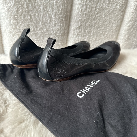 CHANEL Y2k Karl Lagerfeld Black Leather Cap Toe CC Logo Embroidered Ballet Flats - Picture 4 of 5